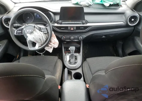 2021 Kia Forte Fe z USA, uszkodzony, nr VIN 3KPF24AD0ME352988